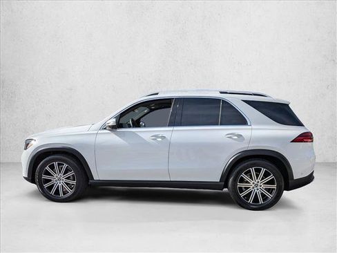 Used 2025 Mercedes-Benz GLE 350 4MATIC image 9