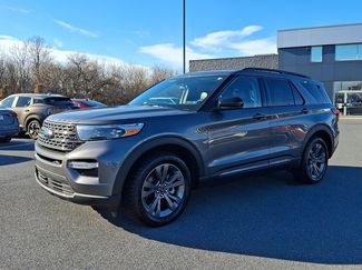 Used 2022 Ford Explorer XLT w/ Equipment Group 202A video 3