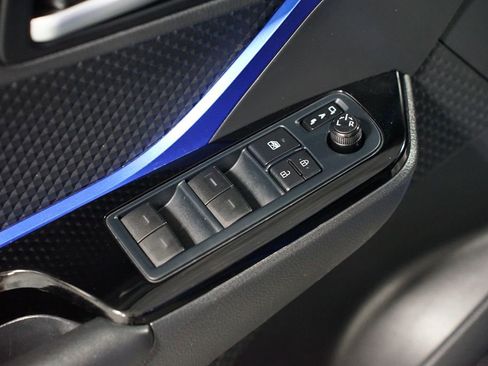 Certified 2021 Toyota C-HR XLE FWD image 28