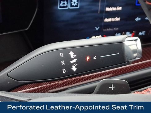 Used 2025 Chevrolet Traverse RS w/ LPO, Floor Liner Package image 19