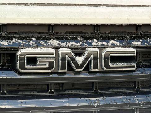 Used 2020 GMC Sierra 1500 Elevation w/ Elevation Value Package image 12