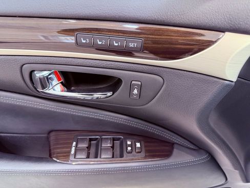 Used 2014 Lexus LS 460 L image 18