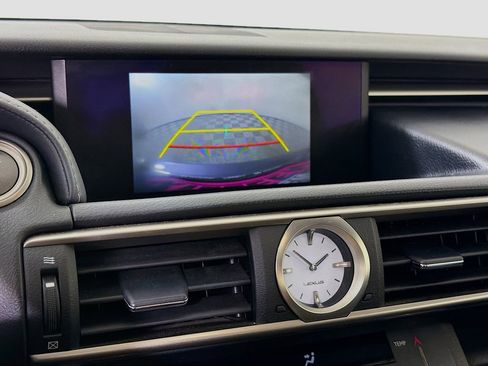 Used 2016 Lexus RC 200t w/ Premium Package image 16