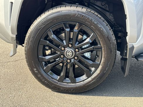 New 2026 Toyota 4Runner Platinum AWD/4WD image 6