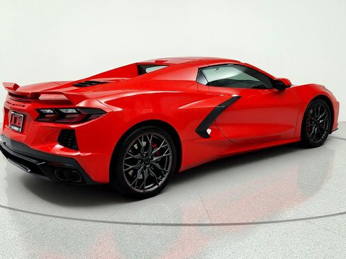 Used 2024 Chevrolet Corvette Stingray Preferred Conv w/ Z51 Performance Package RWD image 5