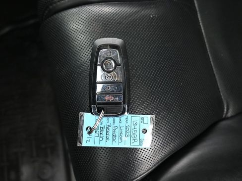 Used 2023 Lincoln Aviator Reserve w/ Equipment Group 201A image 26