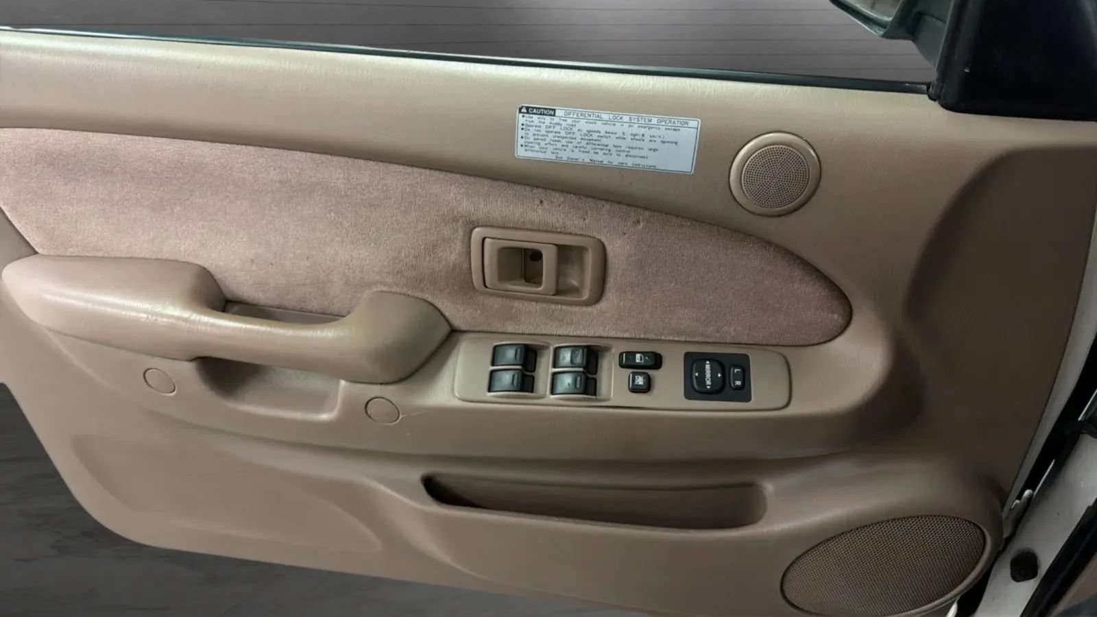 Used 2004 Toyota Tacoma PreRunner RWD image 16