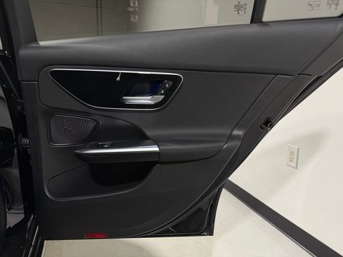 Used 2024 Mercedes-Benz C 300 Sedan image 29