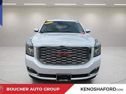 Used 2019 GMC Yukon Denali w/ Denali Ultimate Package AWD/4WD image 2