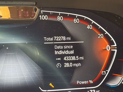 Used 2021 BMW X6 sDrive40i w/ Executive Package image 25