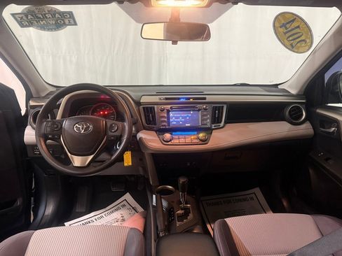 Used 2014 Toyota RAV4 XLE image 36