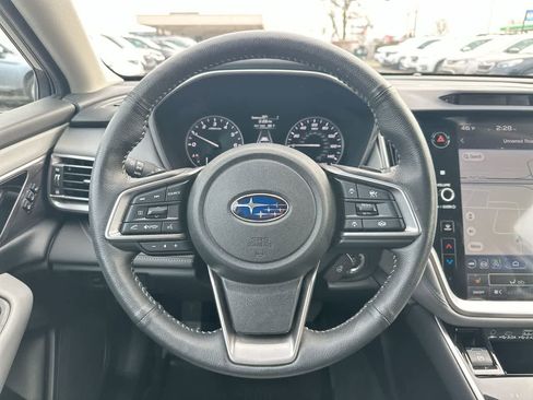 Certified 2025 Subaru Outback Limited image 28