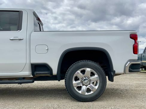 Used 2020 Chevrolet Silverado 2500 LTZ w/ LTZ Plus Package AWD/4WD image 11