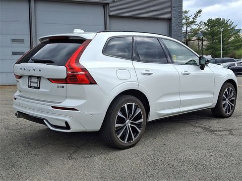 Used 2025 Volvo XC60 B5 Plus w/ Protection Package Premier image 6