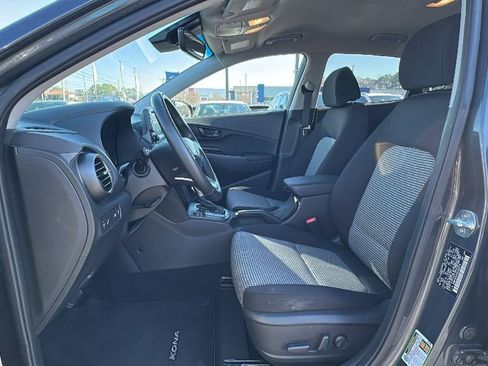 Used 2021 Hyundai Kona SEL Plus image 9