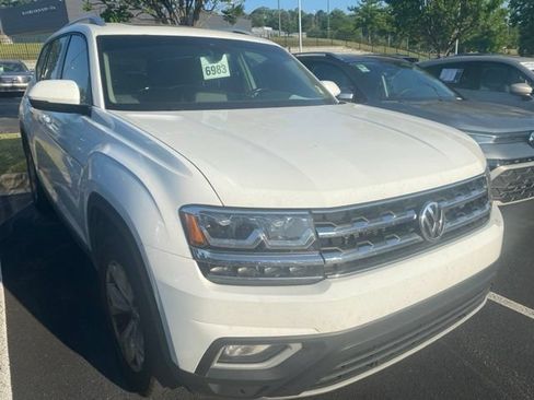 Used 2018 Volkswagen Atlas SEL FWD image 1