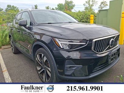 Used 2023 Volvo XC40 B5 Plus w/ Protection Package Premier