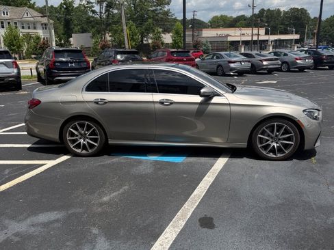 Used 2021 Mercedes-Benz E 350 Sedan w/ Premium Package image 4