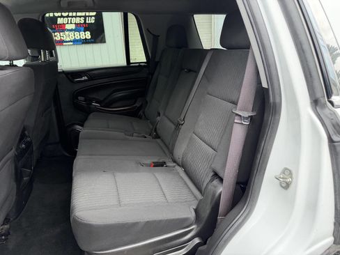 Used 2016 GMC Yukon SLE w/ Convenience Package AWD/4WD image 14