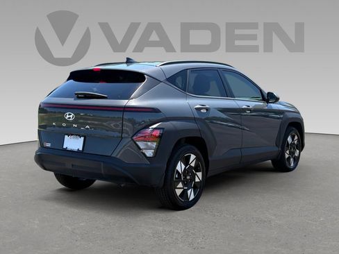 Certified 2025 Hyundai Kona SEL FWD image 19