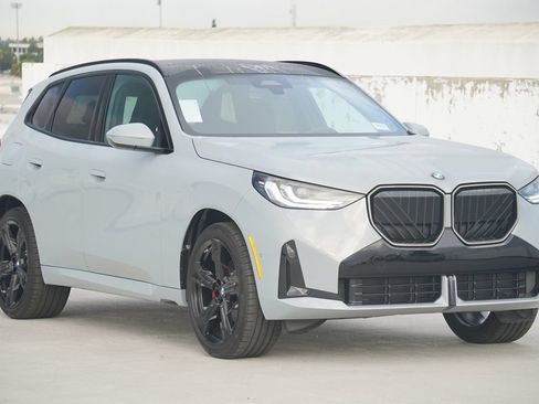Used 2026 BMW X3 xDrive30i w/ M Sport Package AWD/4WD image 3