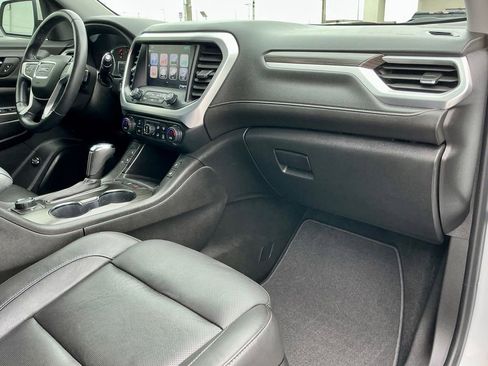 Used 2019 GMC Acadia SLT FWD image 25