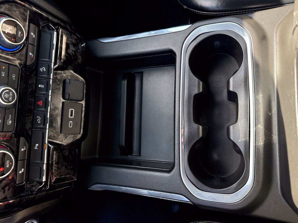 Used 2022 Chevrolet Silverado 1500 RST AWD/4WD image 9