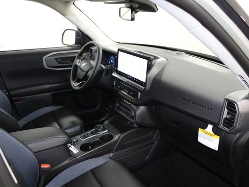 New 2025 Ford Bronco Sport Outer Banks w/ Outer Banks Tech Package+ AWD/4WD image 27