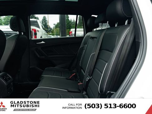 Used 2022 Volkswagen Tiguan SEL R-Line AWD/4WD image 22