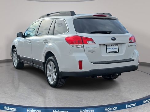 Used 2013 Subaru Outback 2.5i Premium image 5