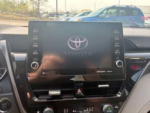 Used 2021 Toyota Camry XLE AWD/4WD image 21