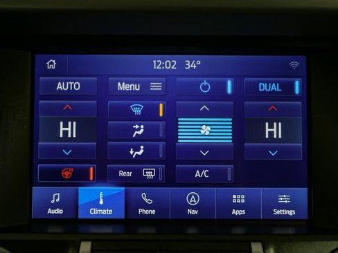 Used 2023 Ford Mustang GT Premium image 21