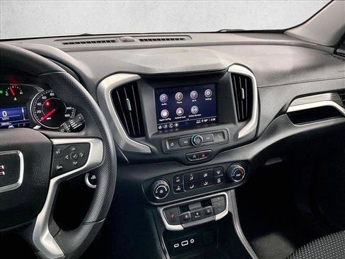 Used 2023 GMC Terrain SLE FWD image 8