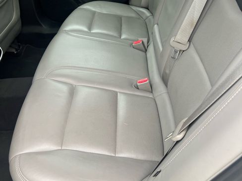 Used 2017 Cadillac XTS Luxury image 9