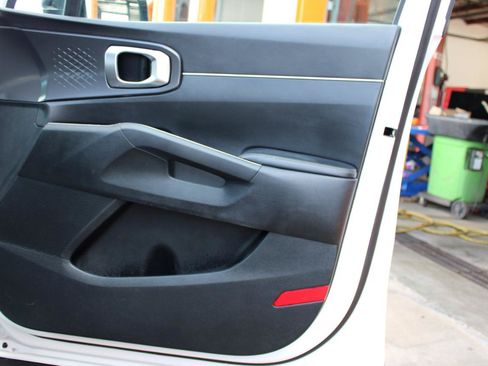Used 2021 Kia Sorento S w/ Panoramic Sunroof Package FWD image 45