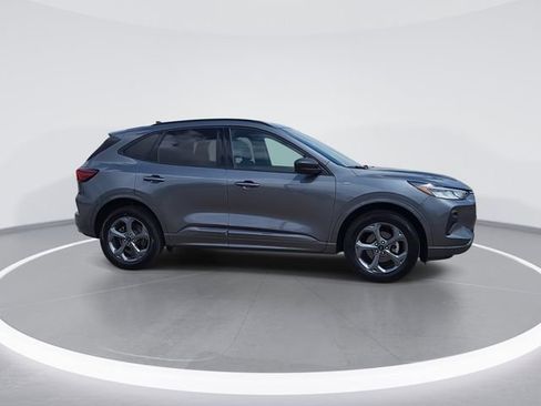 Used 2024 Ford Escape ST-Line image 2