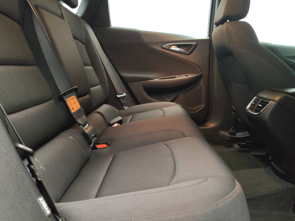 Used 2025 Chevrolet Malibu LT FWD image 19