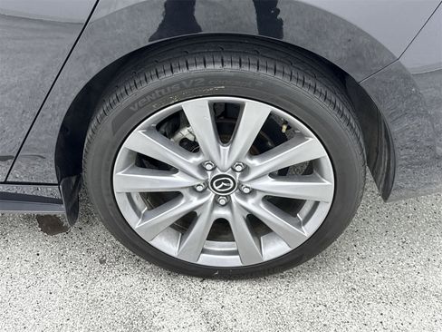 Used 2022 MAZDA MAZDA3 s image 46