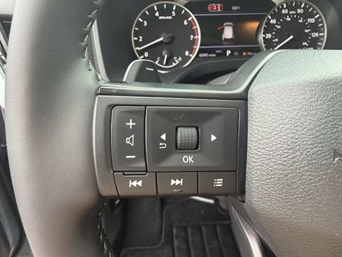 Used 2026 Nissan Rogue Dark Armor AWD/4WD image 28