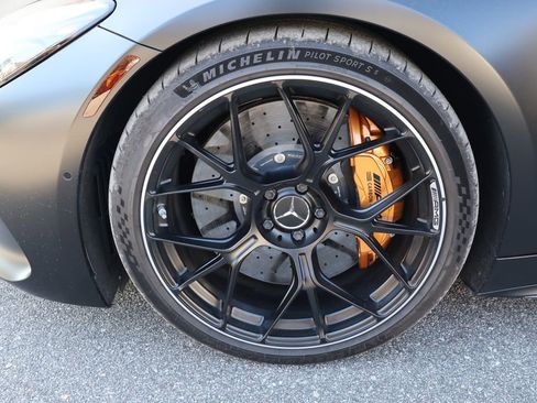 Used 2024 Mercedes-Benz AMG GT 63 image 9