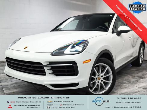 Used 2022 Porsche Cayenne Coupe image 1