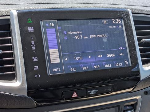 Used 2016 Honda Pilot EX-L image 25