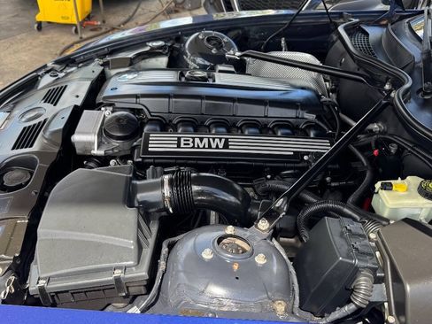 Used 2007 BMW Z4 3.0i RWD image 16