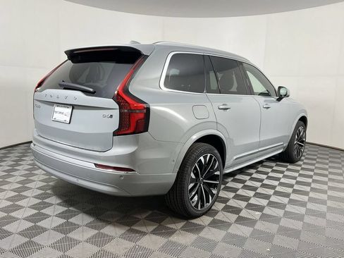 New 2026 Volvo XC90 B6 Plus w/ Protection Package Premier AWD/4WD image 8