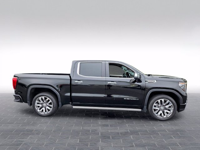 Used 2023 GMC Sierra 1500 Denali w/ Denali Reserve Package AWD/4WD image 4