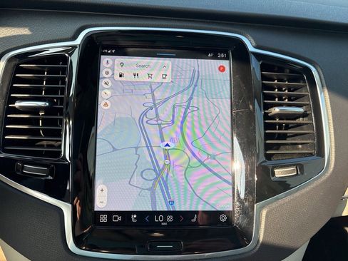 Certified 2023 Volvo XC90 B5 Plus image 22