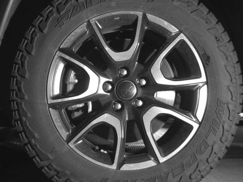 Used 2025 Jeep Compass Trailhawk image 12