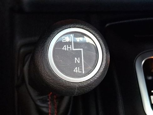 Used 2021 Jeep Wrangler Unlimited Rubicon AWD/4WD image 25