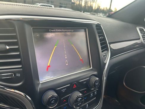 Used 2014 Jeep Grand Cherokee SRT8 w/ Luxury Group II image 19