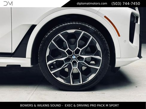Used 2024 BMW X7 M60i w/ Executive Package AWD/4WD image 47